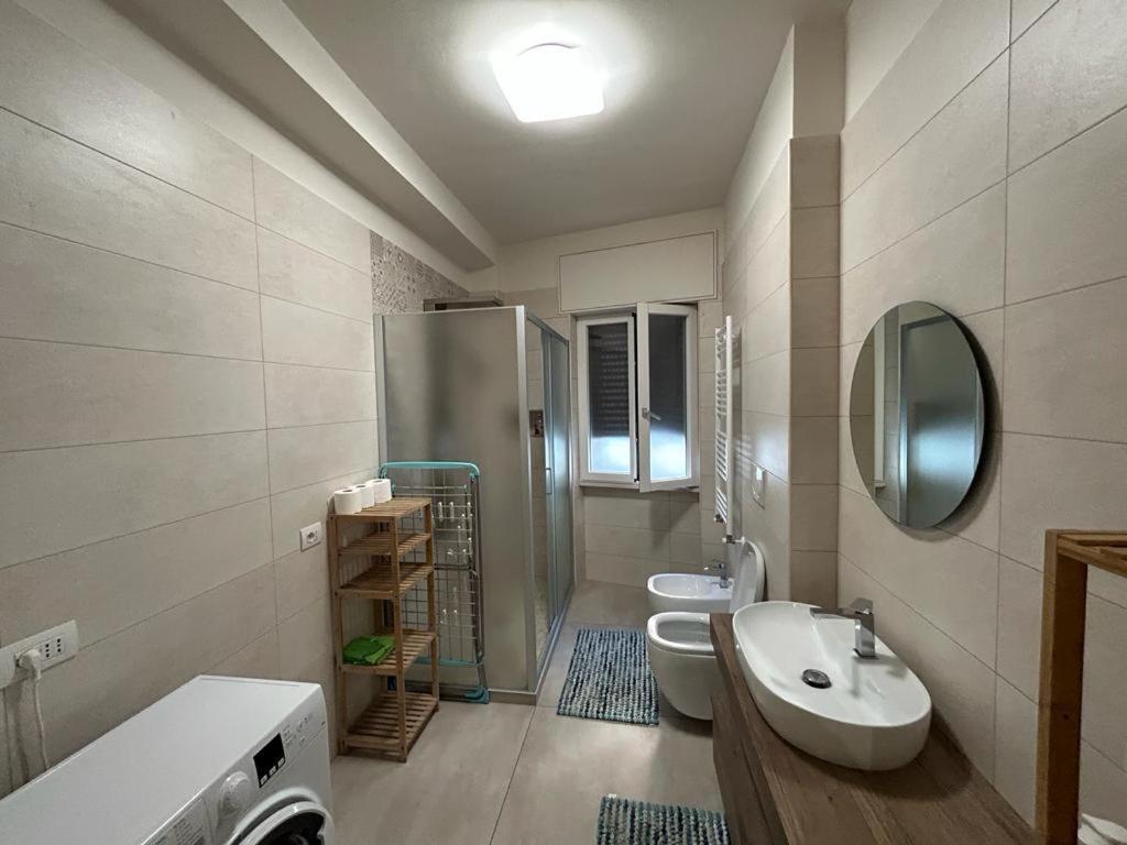 Il Poeta Manfredonia - Suite Con Balcone Buitenkant foto